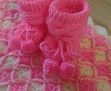 Пинетки и плед-одеяло