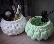 Набор вязаных корзинок