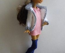 Белая кофта