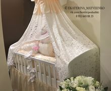 Комплект в кроватку премиум Бортики Балдахин Покрывало Подзор-юбочка