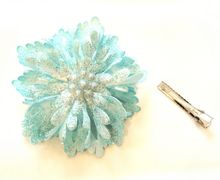 Заколочка- снежинка на зажиме