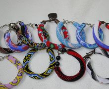 браслет из бисера