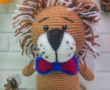 Интеллигентный львеныш