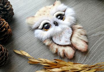 Брошь с совушкой