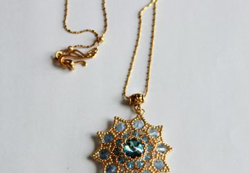 Кулон с кристаллом сваровски "Царевна"