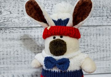 Зайчик Снежик в триколоре