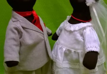 Молодожены