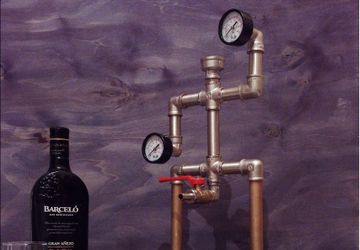 Диспенсер для алкогольных напитков в стиле "Лофт"