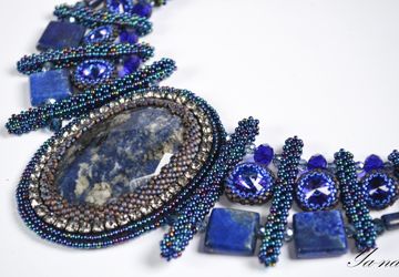 Колье из бисера и лазуритов "Грани". Нет в наличии!
