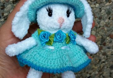 Зака плюшевая