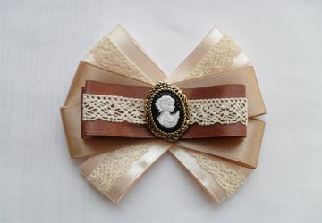 Брошь ручной работы