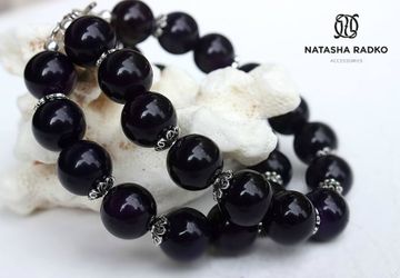 Браслет на замке из натуральных камней