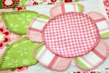 Аппликация из ткани