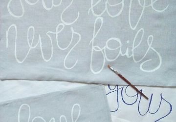 Декоративное покрывало и наволочки в комплекте