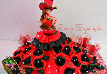 Кукла из конфет "Жгучая Кармен"