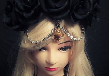 Ободок с чёрными розами