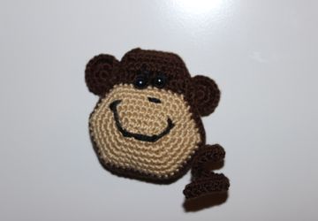 Магнит на холодильник