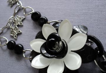 колье Бабочки Летают