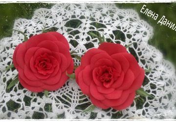 брошь с цветком