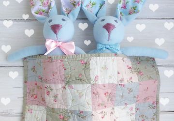 Игрушка Зайка - обнимайка