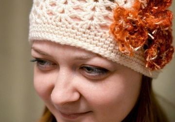 Шапочка с цветочками