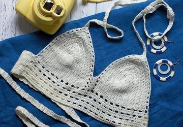 Бралетт с отделкой кроше из белой пряжи