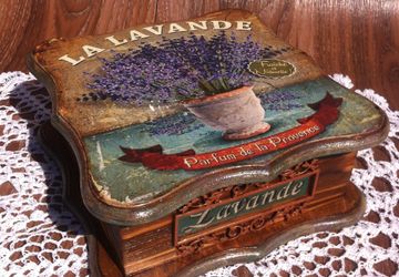 Шкатулка из сосны "Лаванда"
