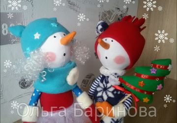 Пара снеговичков