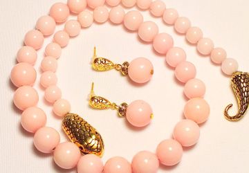 Колье жадеит