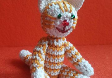 Рыжий котёнок