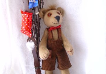 Медвежонок Гарри.