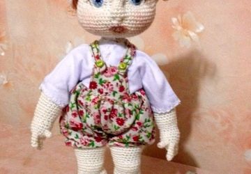 вязанная кукла