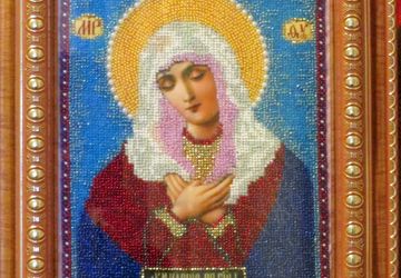 Икона из бисера "Богородица в образе Умиления".