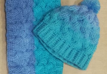 Комплект шапка и снуд на выбор.