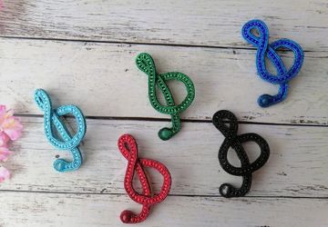 Сутажные брошки "Скрипичный ключ"