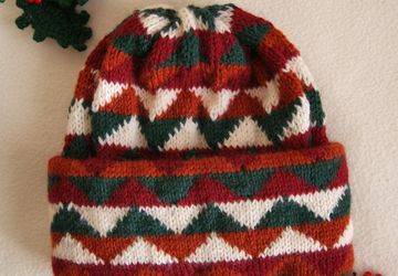 Шапка с жаккардом и двойным отворотом