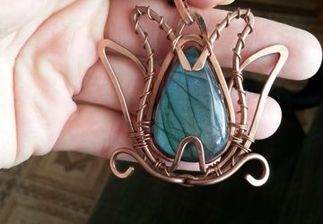 Лунный тюльпан