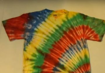 Яркая оригинальная футболка своими руками.