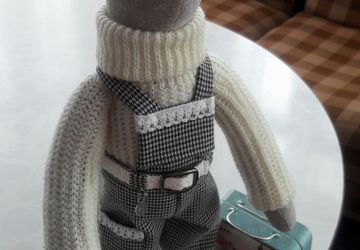 Кукла - мышка из текстиля.