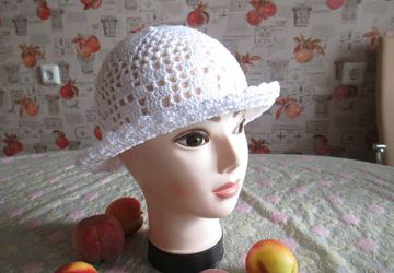 шляпка детская
