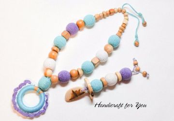 Комплект из можжевеловых бусин слингобусы и грызунок-погремушка