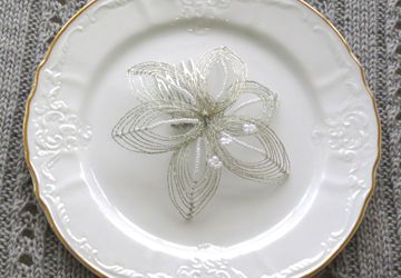 Гребень в прическу