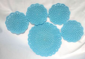 Комплект из салфетки и подставок