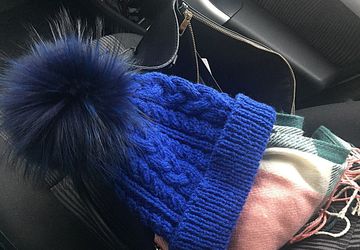 Шапка с пупоном и снуд