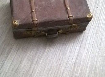 Шкатулка "Старый чемодан"