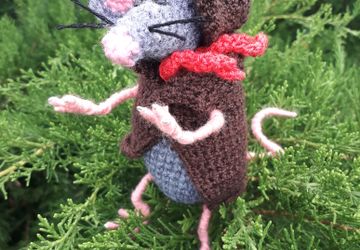 Вязаный мышонок " Шуршик".