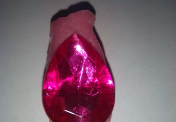 Кулон из глины