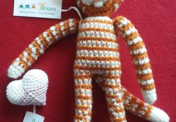 Рыжая кошка