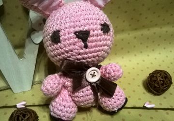 Розовый заяц