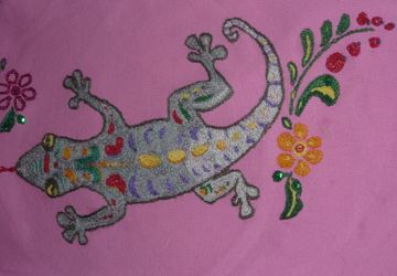 Домашняя ручная вышивка